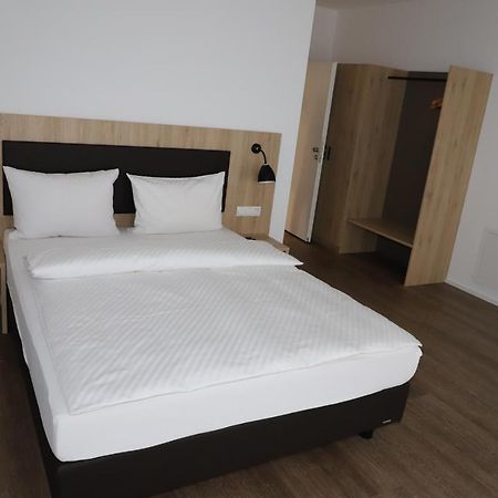 Hotel Baeren Gärtringen Esterno foto