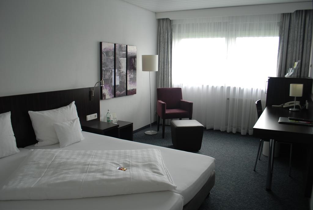 Hotel Baeren Gärtringen Esterno foto